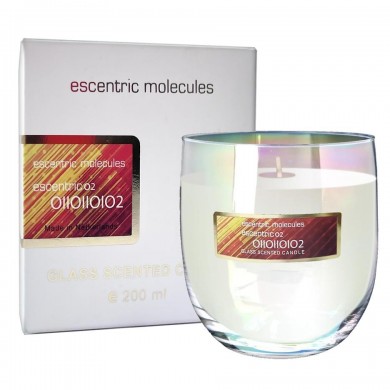 Парфюмерно-ароматическая свеча Escentric Molecules Escentric 02