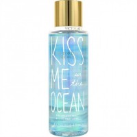 Парфюмированный спрей для тела Victoria’s Secret Kiss Me In The Ocean