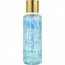 Парфюмированный спрей для тела Victoria’s Secret Kiss Me In The Ocean